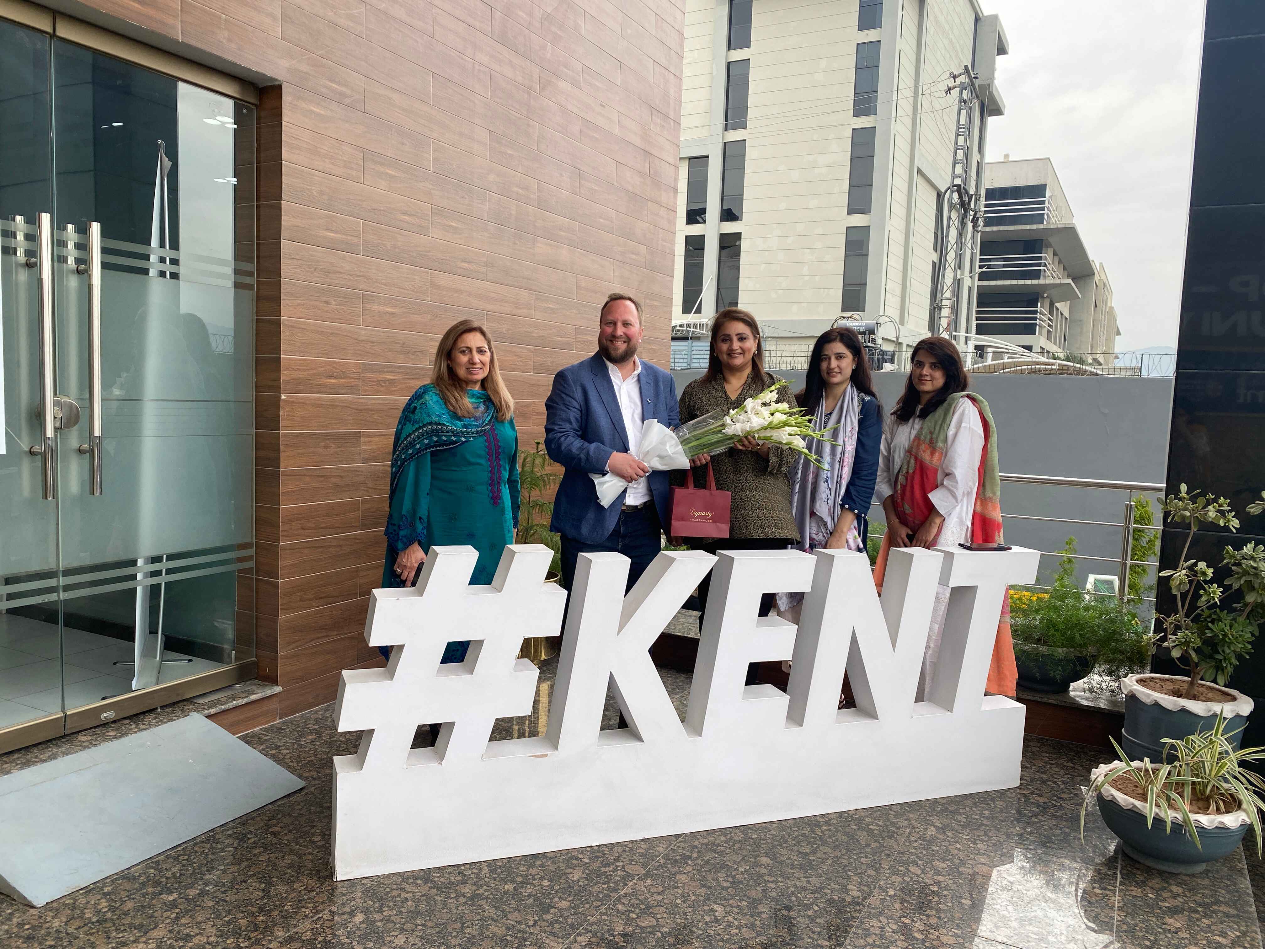 Dr. Eddy Hogg from University of Kent visited BIC Islamabad